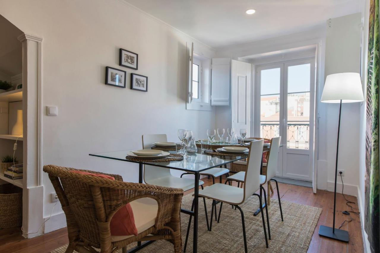 Lovelystay - Bairro Alto Terrace Wonder Лиссабон Экстерьер фото